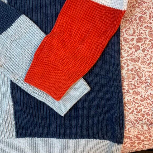 Tommy Hilfiger Multi Color Red and Navy Blue Knit Sweatshirt Size XL - Picture 4 of 6